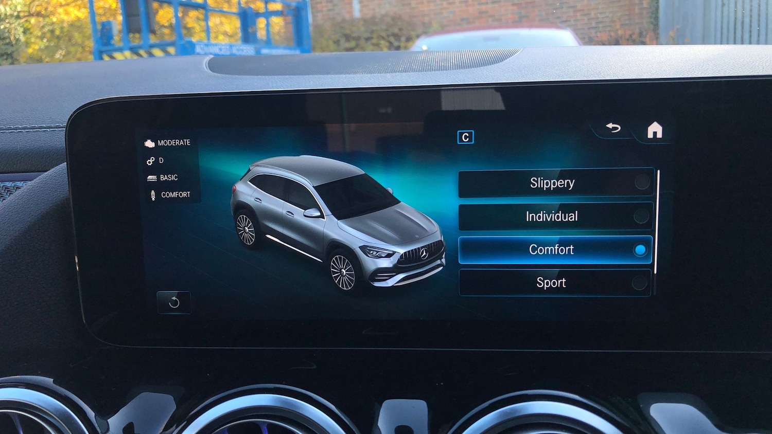 Used Mercedes-Benz GLA 2023 for sale - 77517597: Photo 26