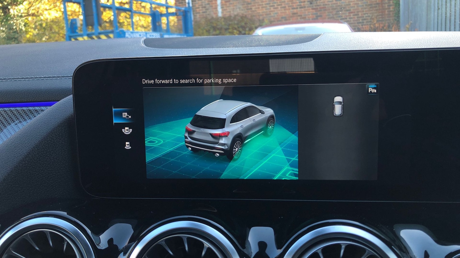 Used Mercedes-Benz GLA 2023 for sale - 77517597: Photo 31