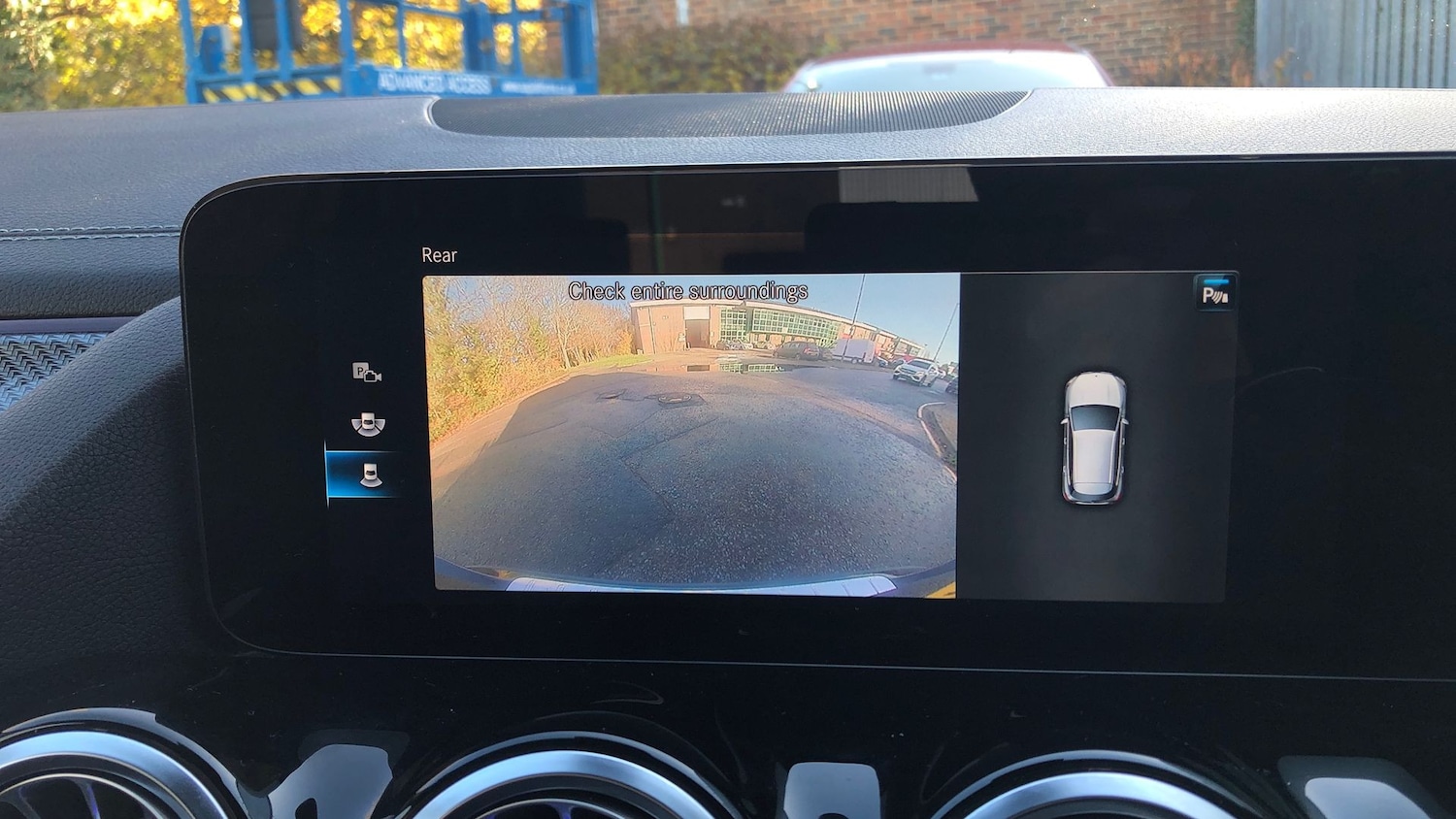 Used Mercedes-Benz GLA 2023 for sale - 77517597: Photo 33