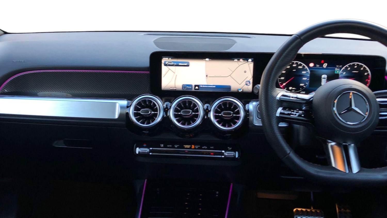 Used Mercedes-Benz GLB 2025 for sale - 77201439: Photo 10