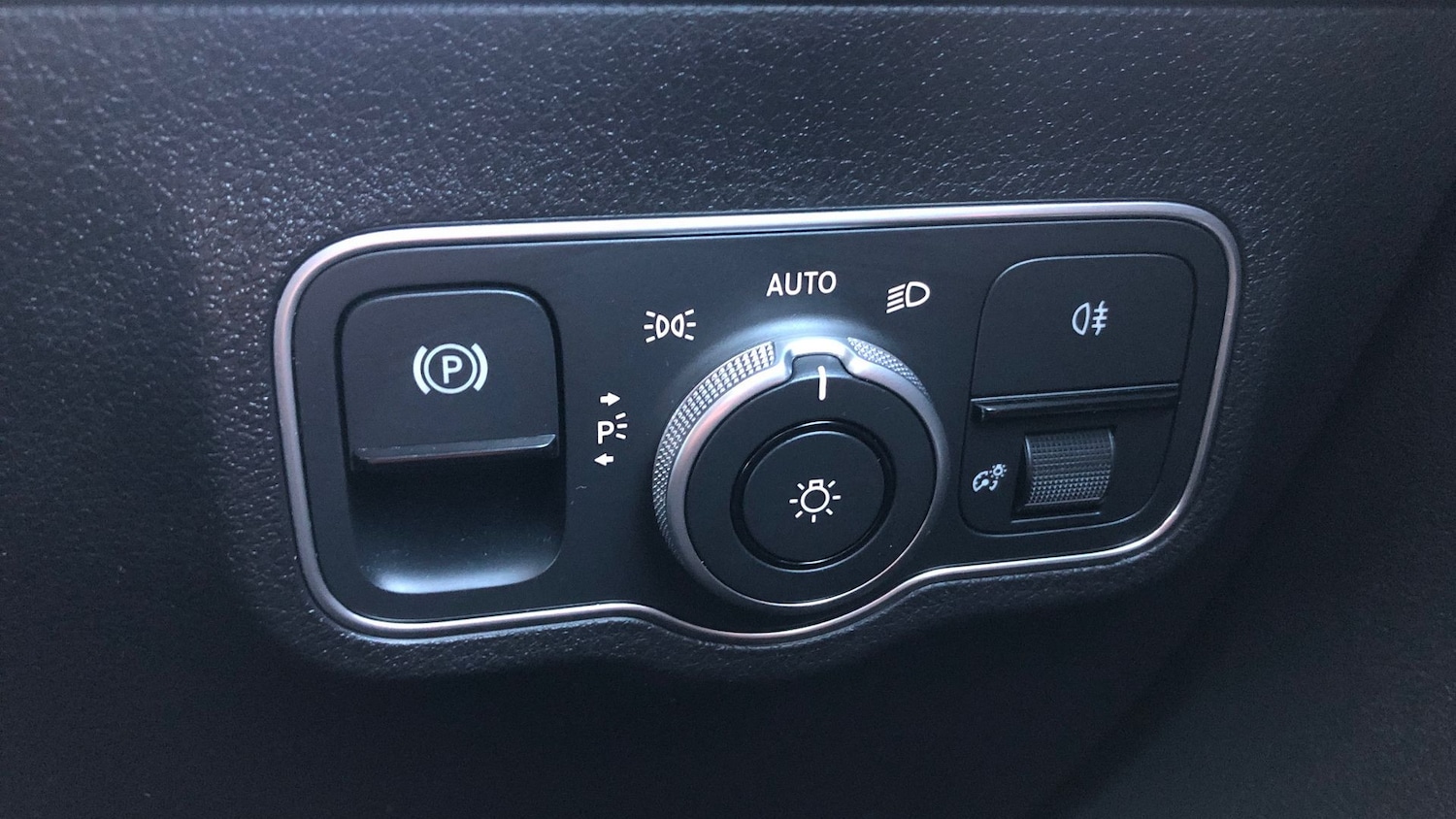 Used Mercedes-Benz GLB 2025 for sale - 77201439: Photo 23