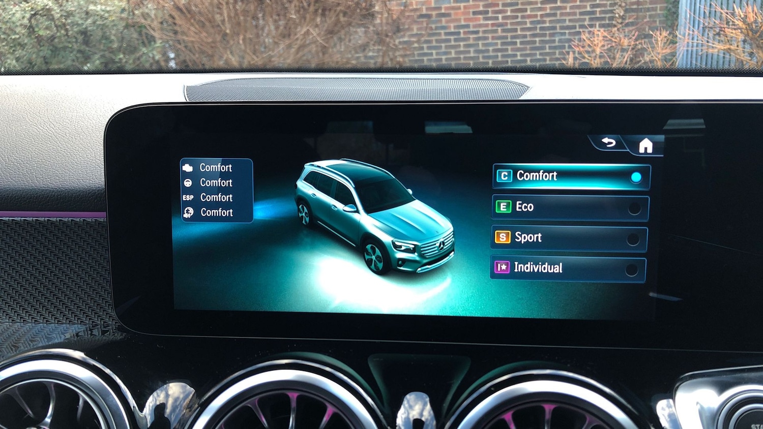 Used Mercedes-Benz GLB 2025 for sale - 77201439: Photo 24