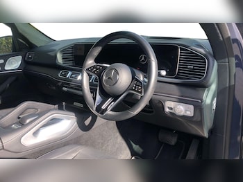 Used Mercedes-Benz GLE 2024 for sale - 76413601: Photo