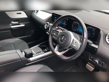 Used Mercedes-Benz EQA 2022 for sale - 77517613: Photo