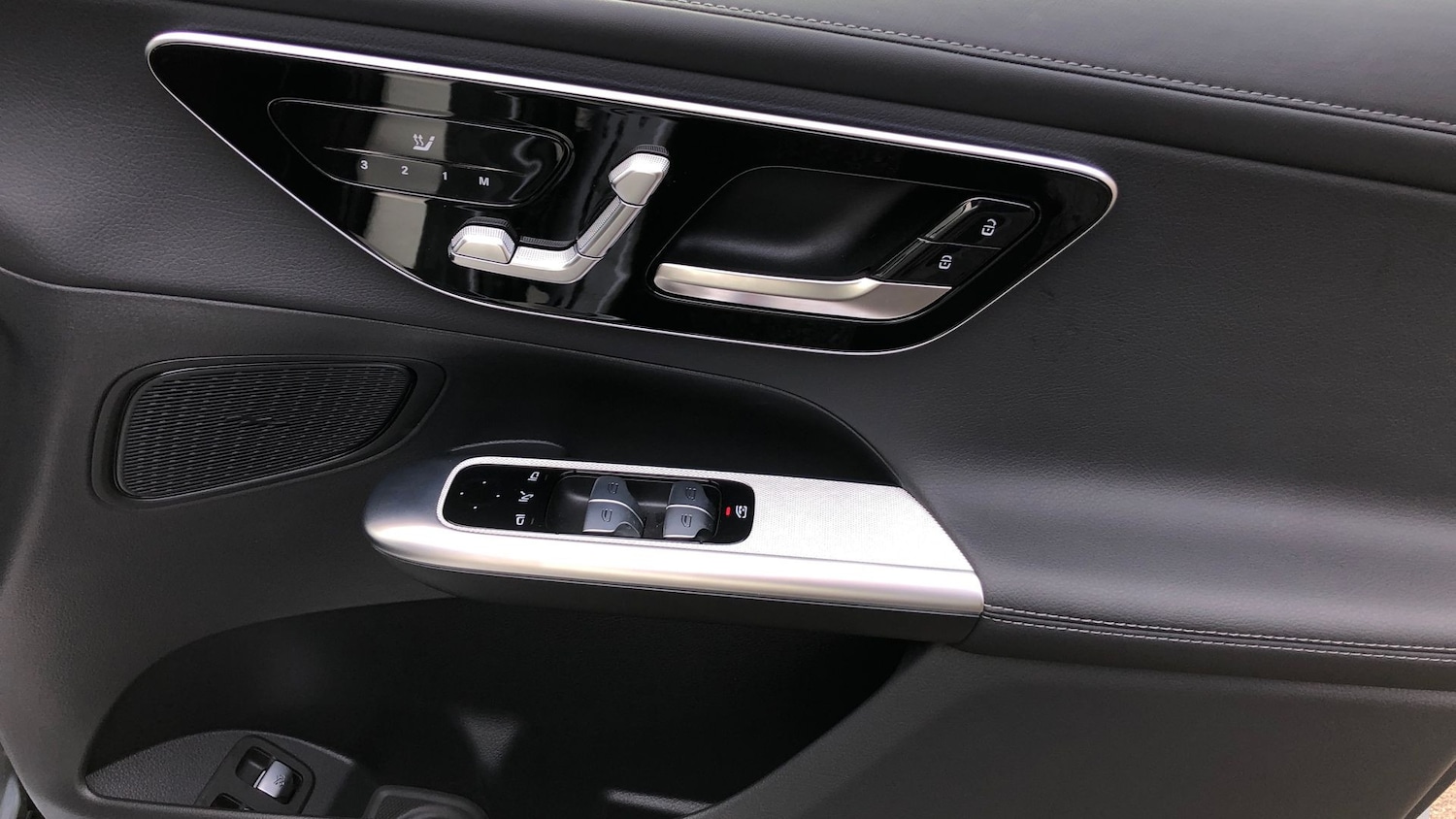 Used Mercedes-Benz GLC 2025 for sale - 77517601: Photo 27