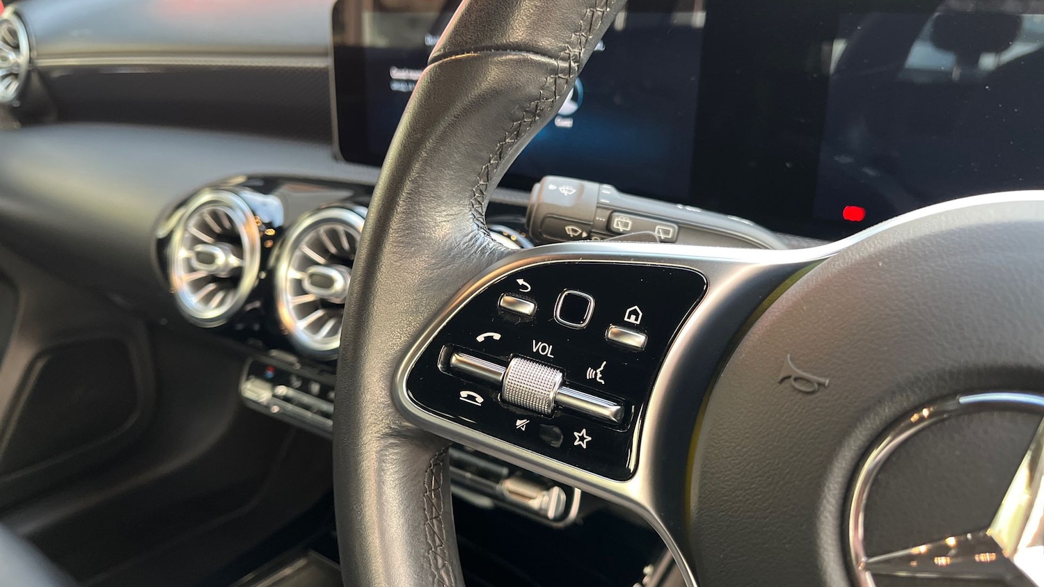 Used Mercedes-Benz A-Class 2019 for sale - 77064356: Photo 19