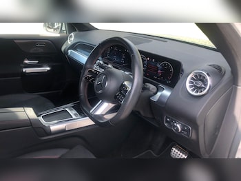 Used Mercedes-Benz GLB 2024 for sale - 76413769: Photo