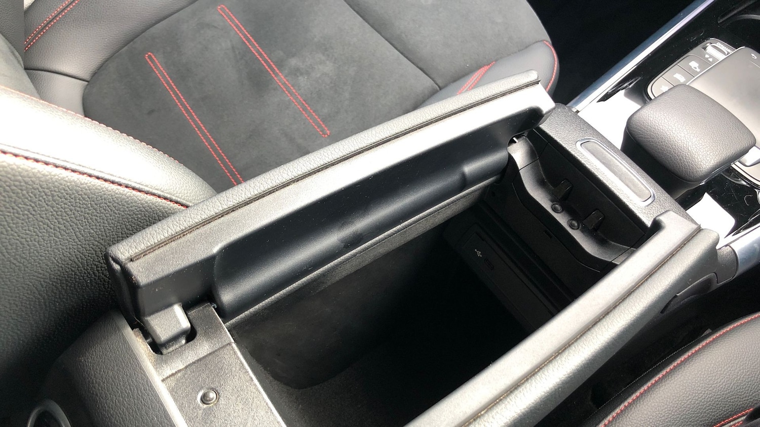 Used Mercedes-Benz EQA 2022 for sale - 76413781: Photo 32