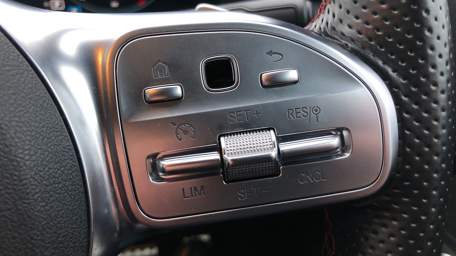 Used Mercedes-Benz GLA 2022 for sale - 77517627: Photo 21