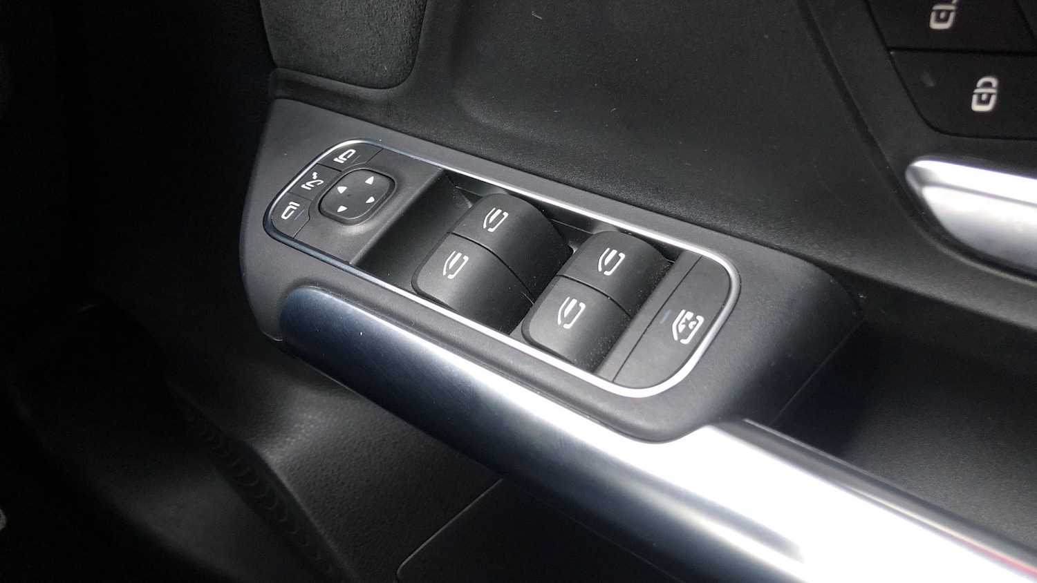 Used Mercedes-Benz GLA 2022 for sale - 77517627: Photo 32