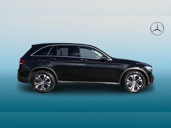 Used Mercedes-Benz GLC 2021 for sale - 77517628: Photo