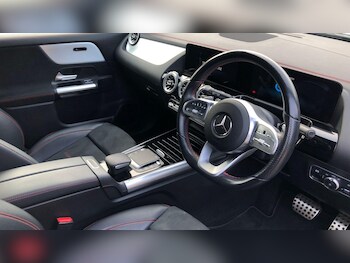 Used Mercedes-Benz EQA 2021 for sale - 77517602: Photo