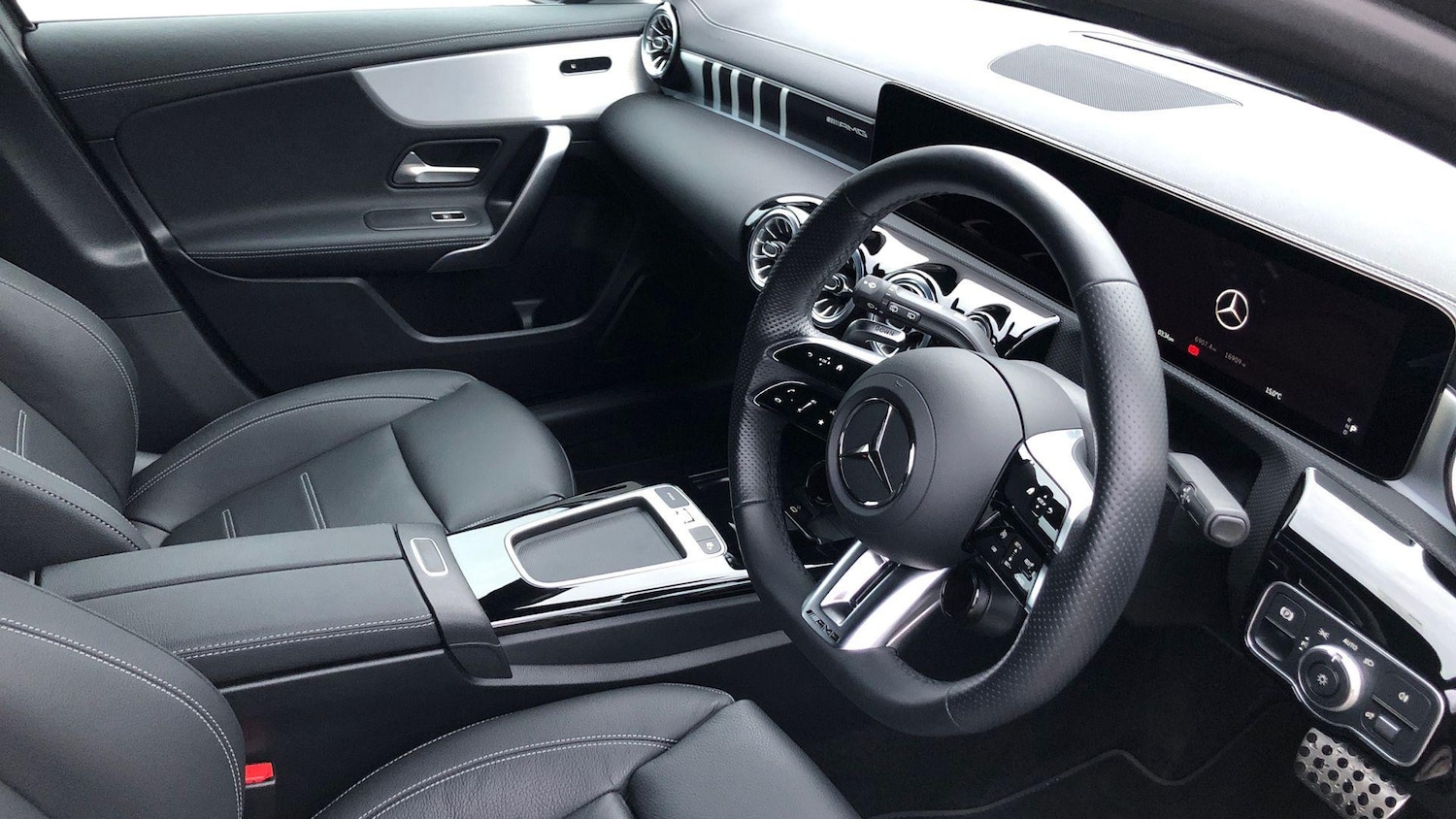 Used Mercedes-Benz A-Class 2024 for sale - 76627512: Photo 3