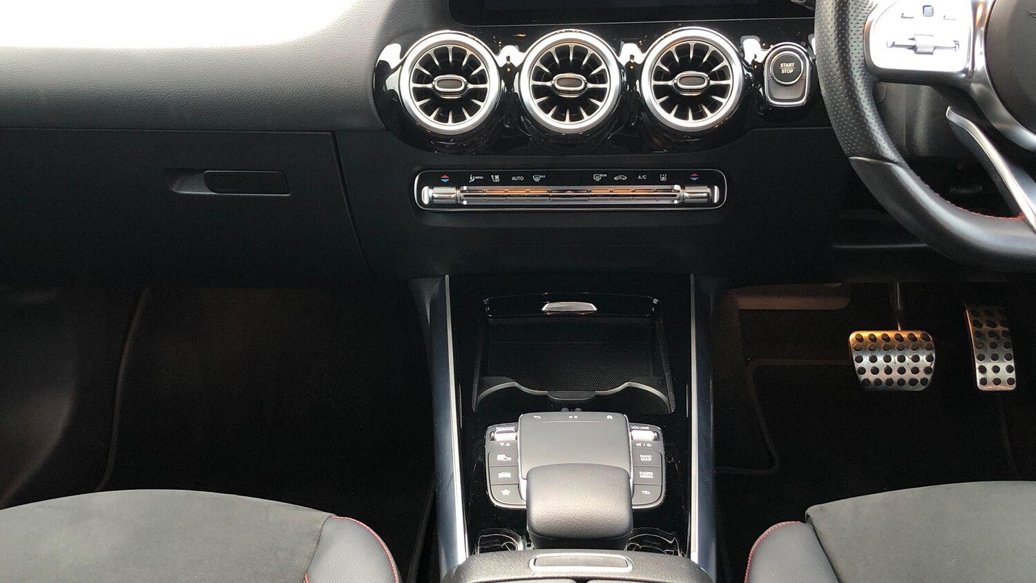 Used Mercedes-Benz EQA 2021 for sale - 76560223: Photo 10