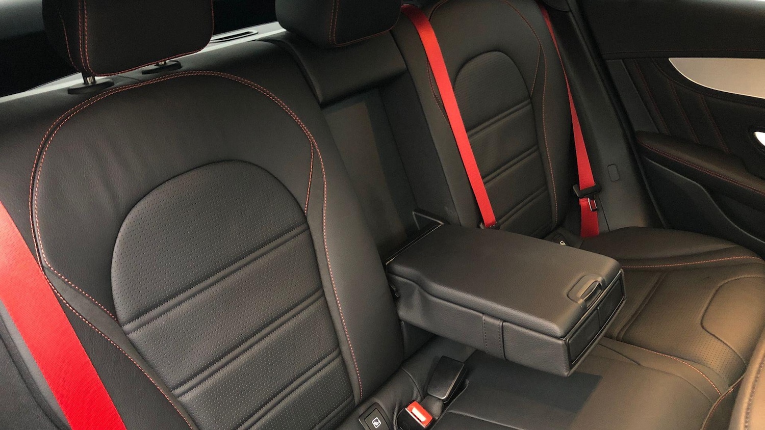 Used Mercedes-Benz GLC 2023 for sale - 77024155: Photo 12