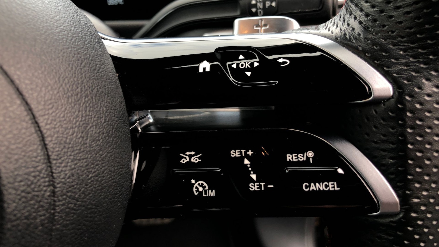 Used Mercedes-Benz GLB 2024 for sale - 76685588: Photo 32