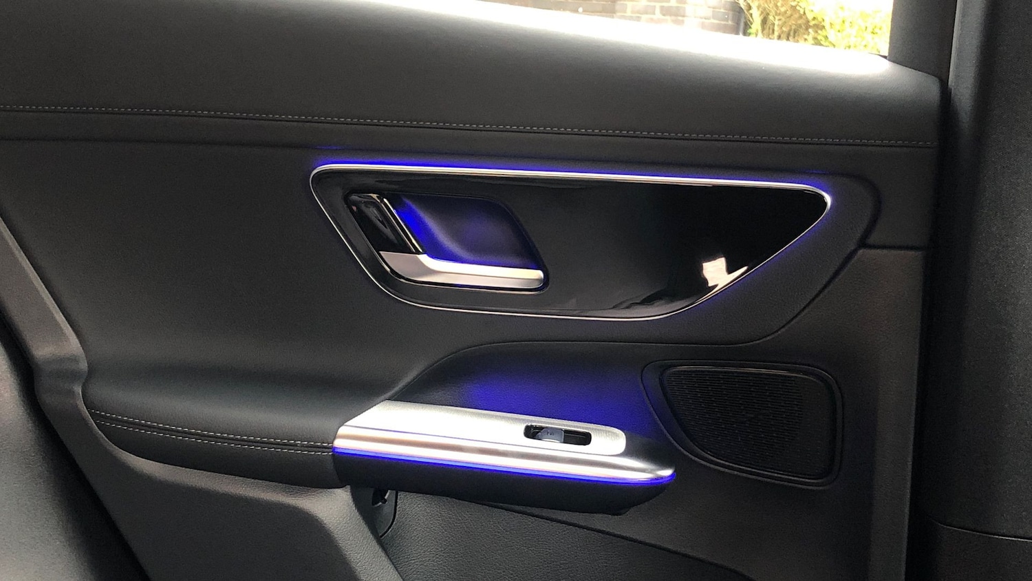 Used Mercedes-Benz GLC 2024 for sale - 76413719: Photo 32