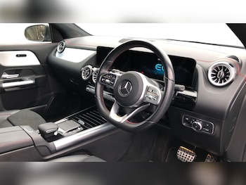 Used Mercedes-Benz EQA 2021 for sale - 77294402: Photo
