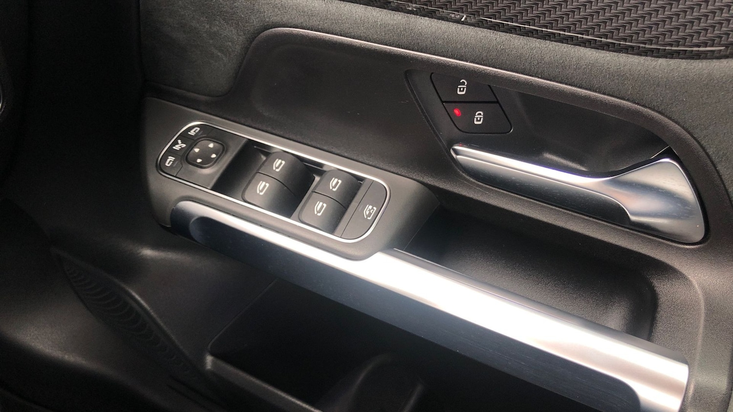 Used Mercedes-Benz GLB 2023 for sale - 76413651: Photo 27