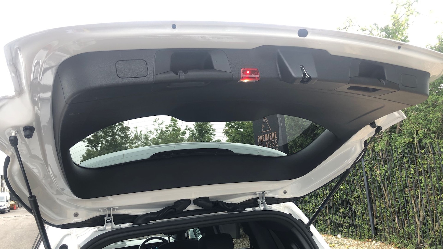 Used Mercedes-Benz GLB 2023 for sale - 76413651: Photo 32