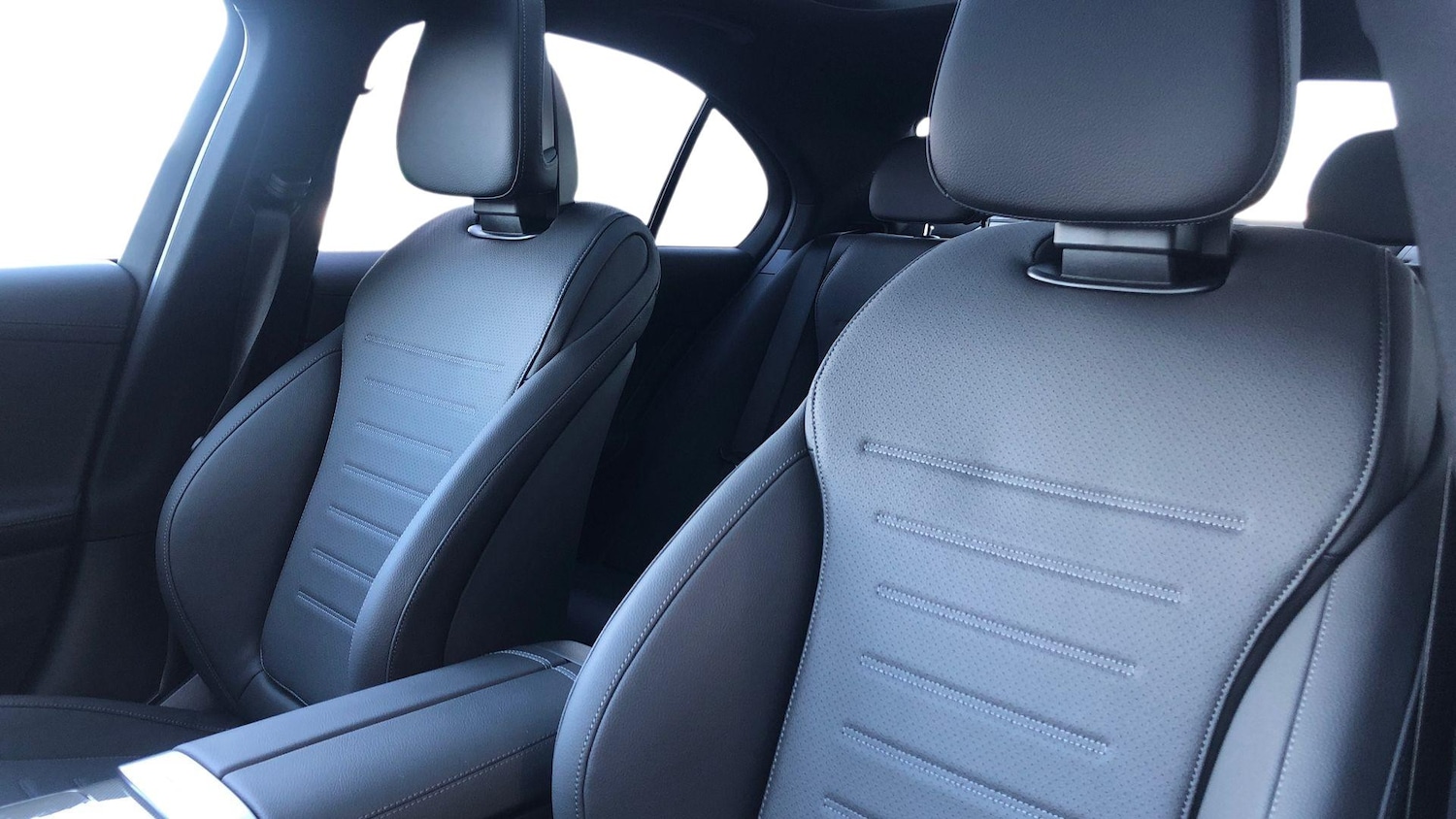 Used Mercedes-Benz C Class 2024 for sale - 76413806: Photo 11