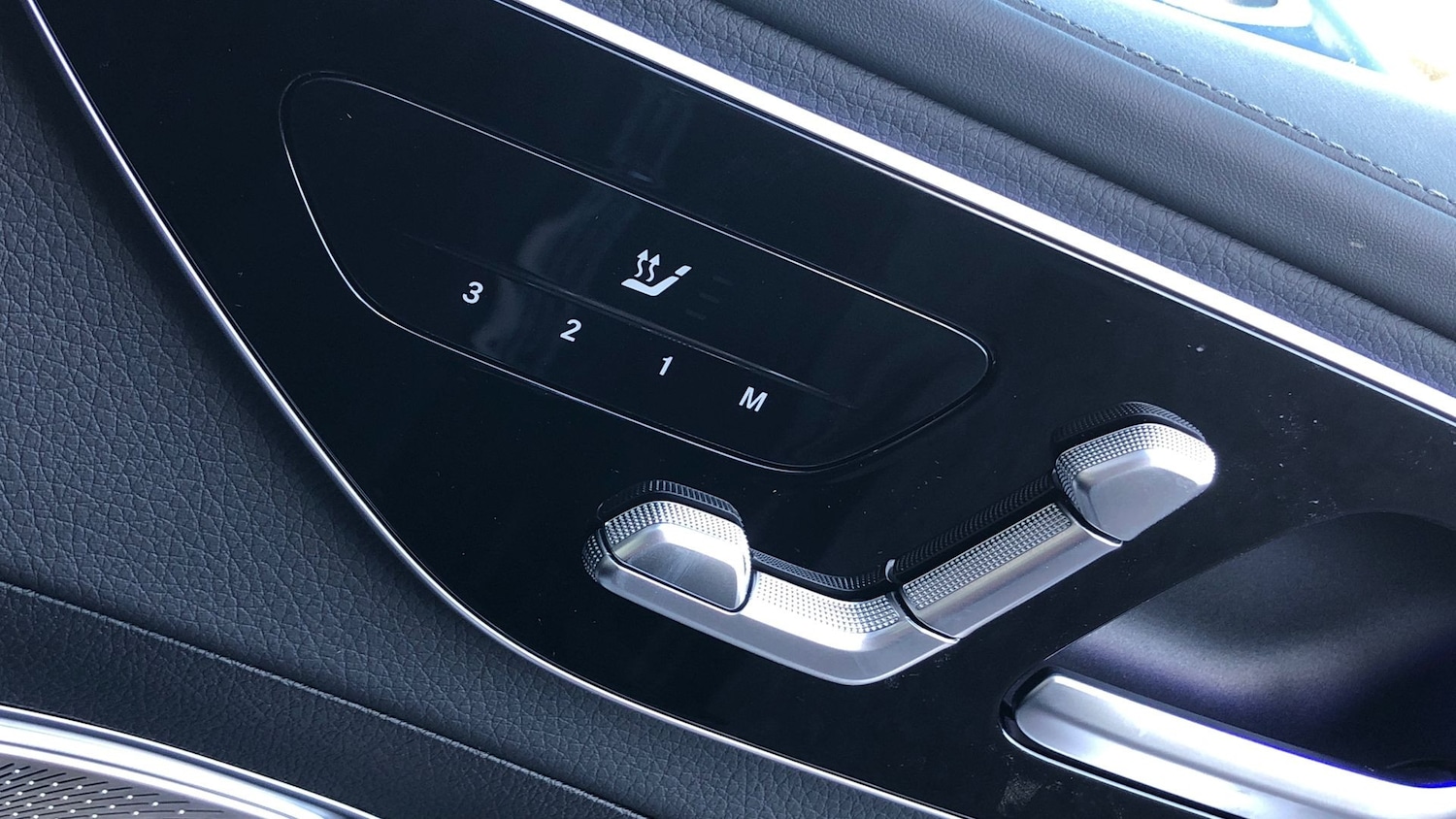 Used Mercedes-Benz C Class 2024 for sale - 76413806: Photo 30