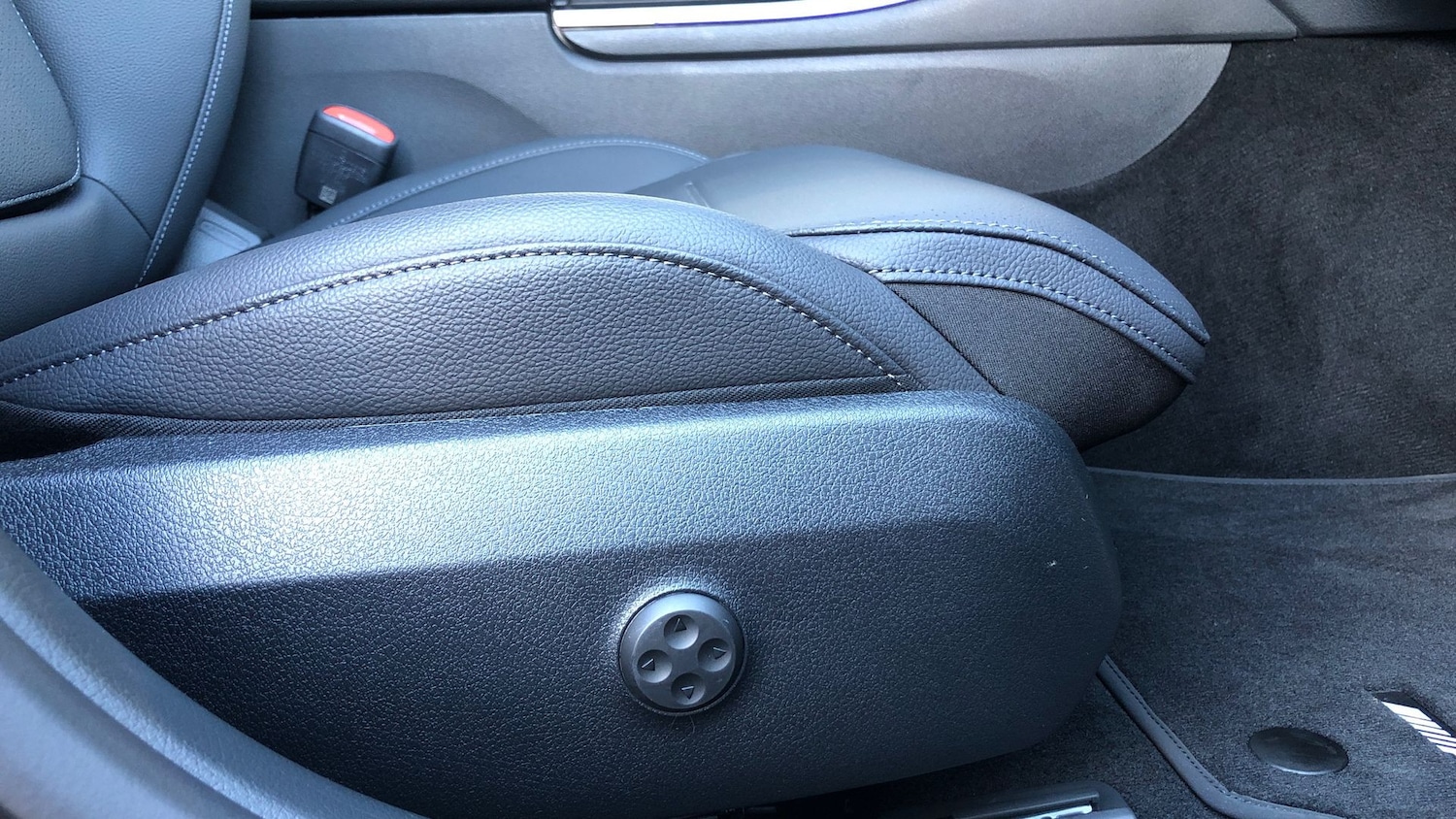 Used Mercedes-Benz C Class 2024 for sale - 76413806: Photo 32