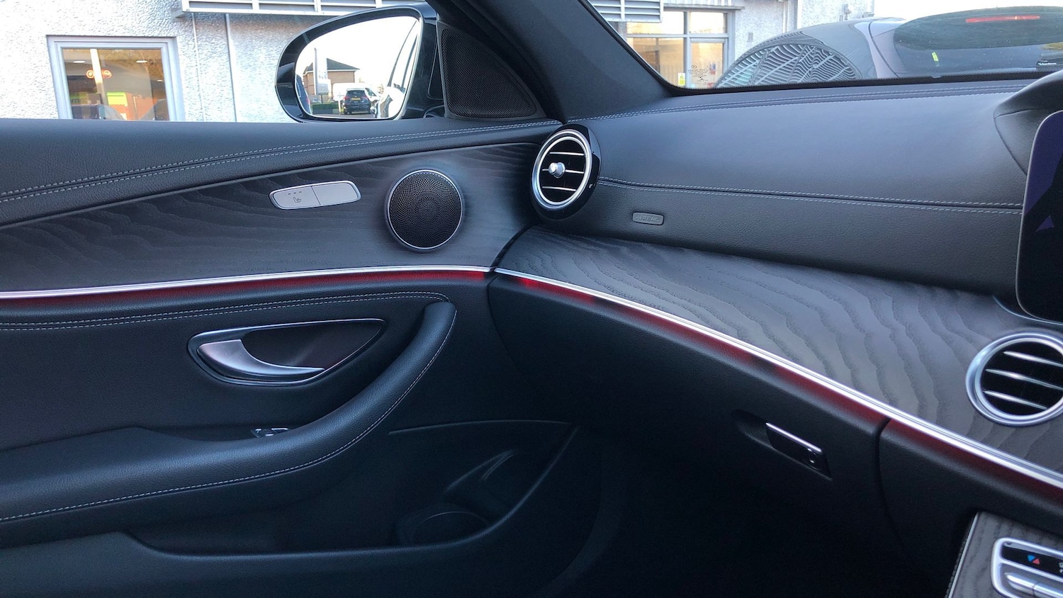 Used Mercedes-Benz E Class 2020 for sale - 76951498: Photo 34