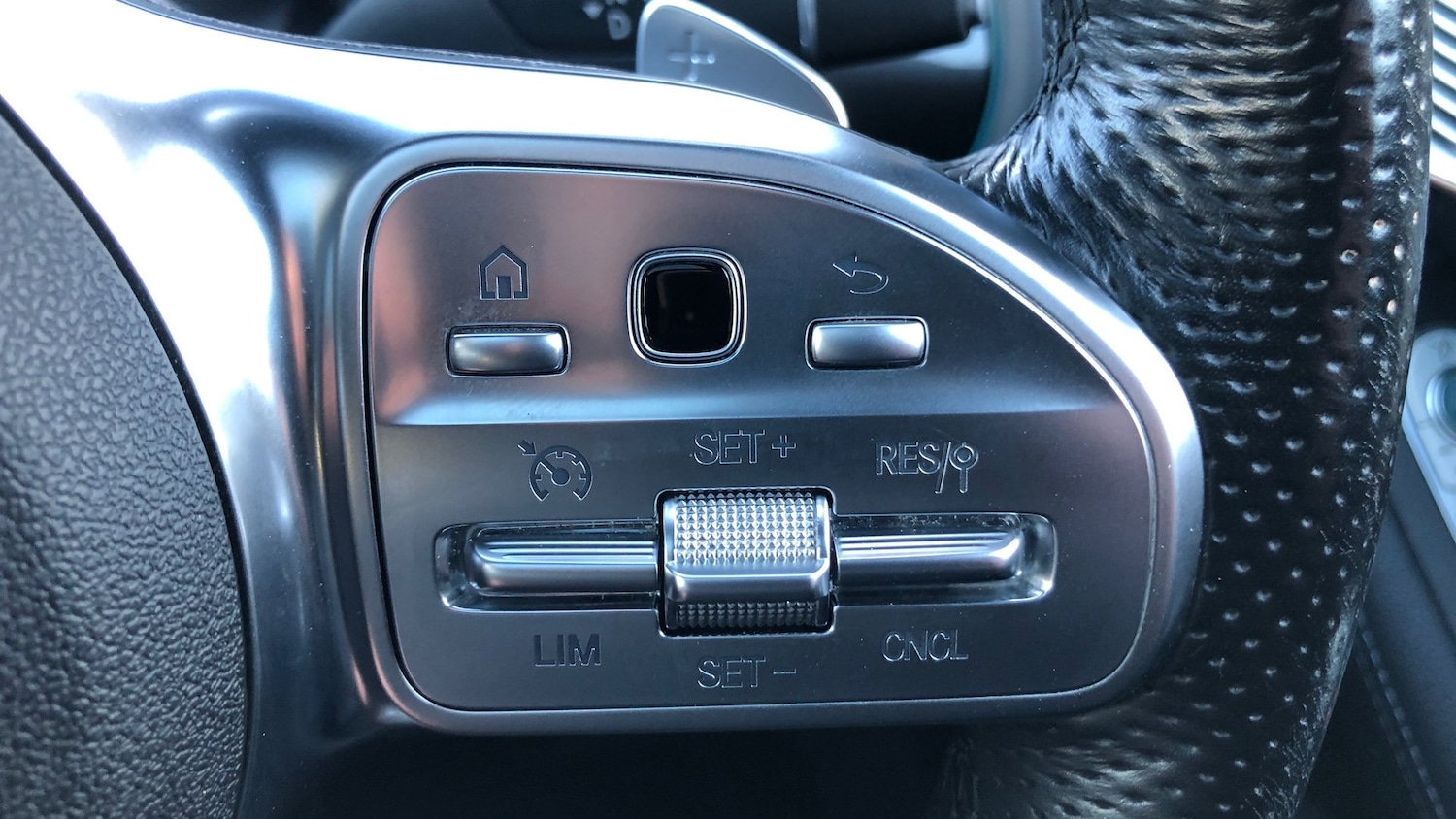 Used Mercedes-Benz EQC 2021 for sale - 76603771: Photo 24