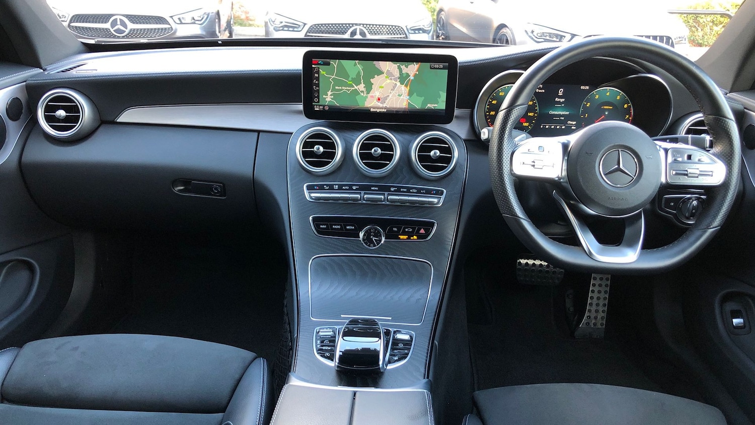 Used Mercedes-Benz C Class 2018 for sale - 76413571: Photo 18