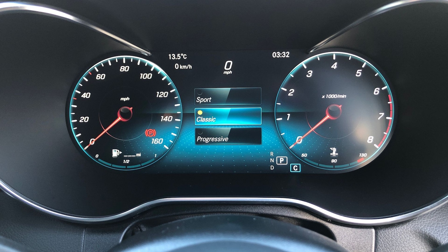 Used Mercedes-Benz C Class 2018 for sale - 76413571: Photo 32