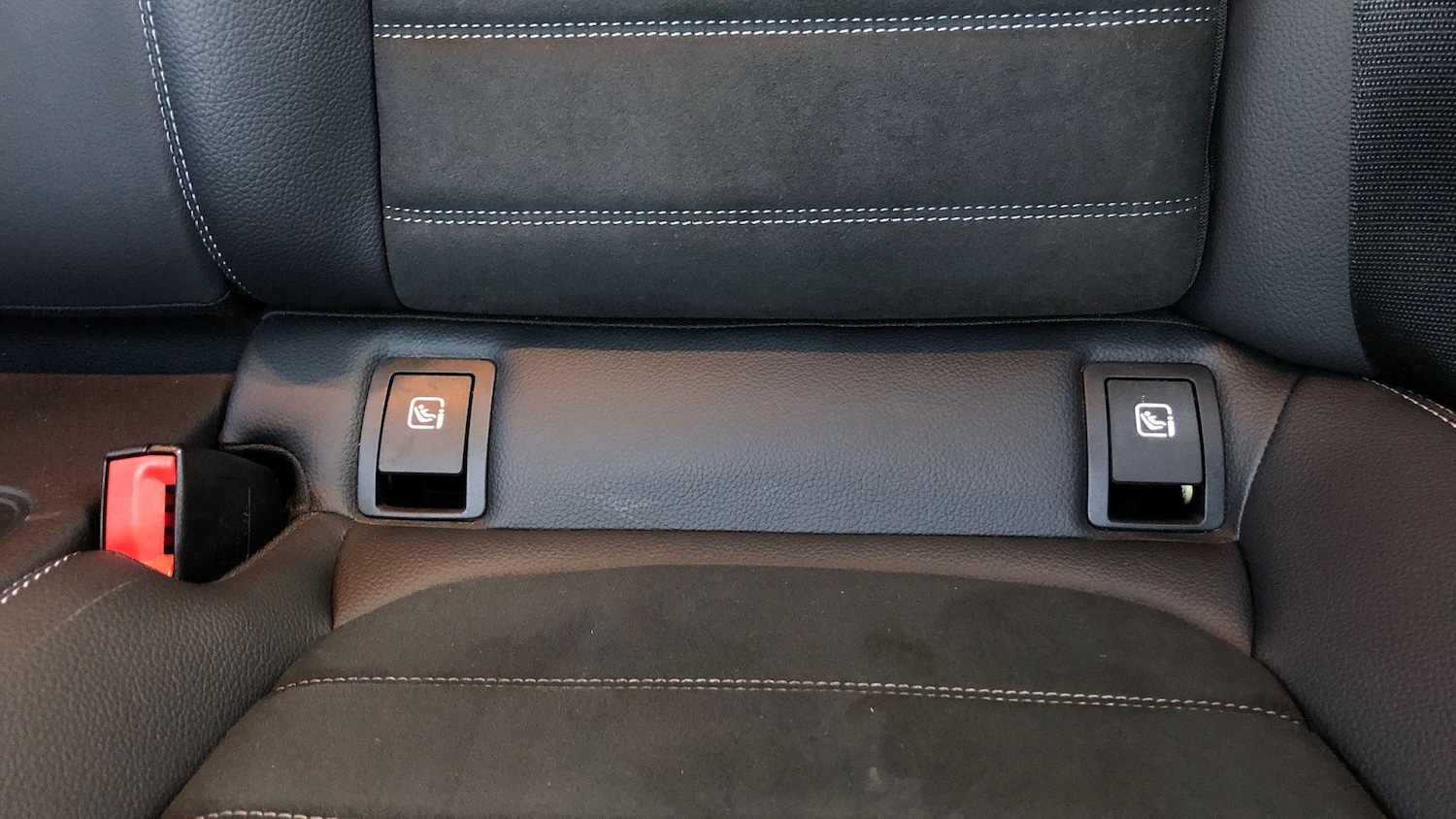 Used Mercedes-Benz C Class 2018 for sale - 76413571: Photo 39