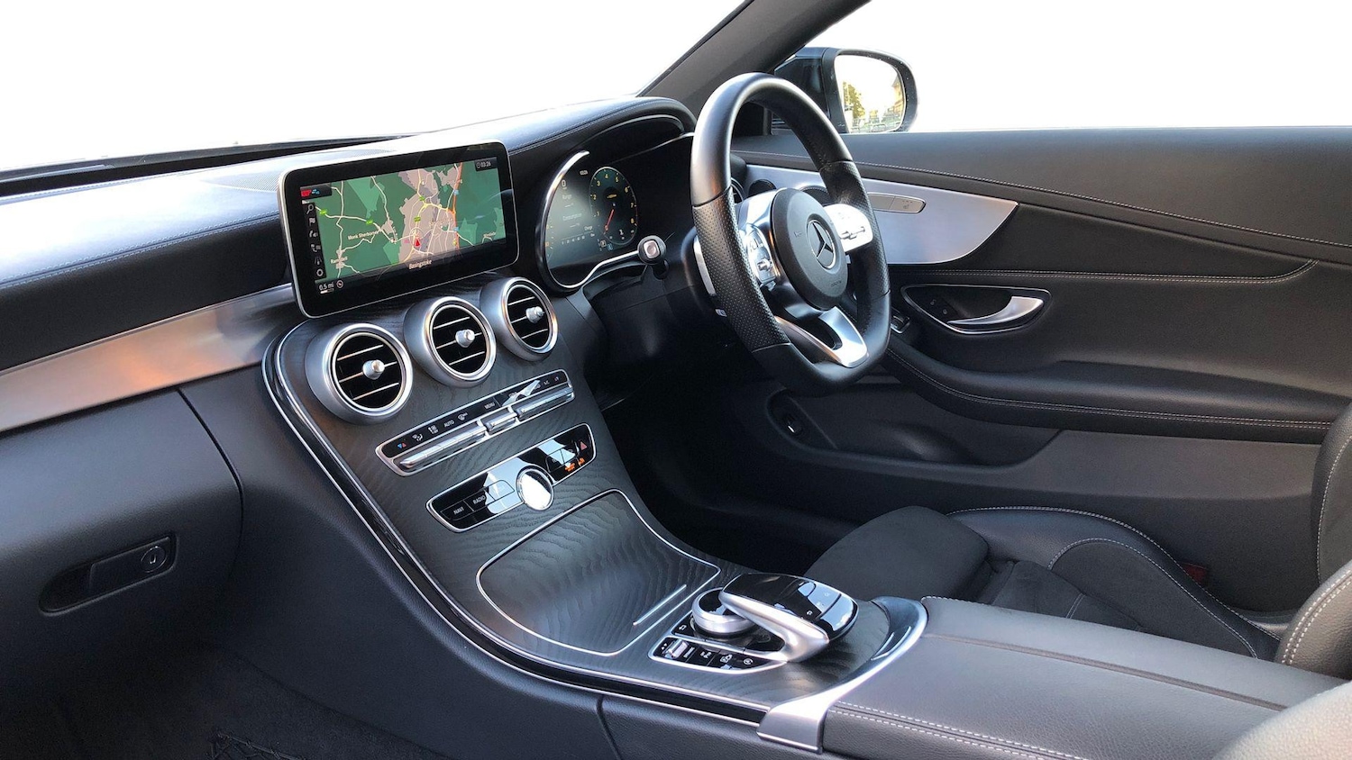 Used Mercedes-Benz C Class 2018 for sale - 76413571: Photo 8