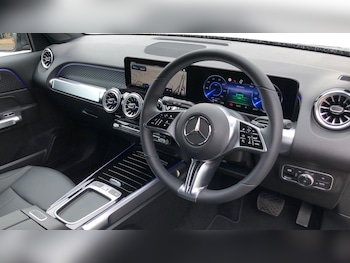 Used Mercedes-Benz EQB 2025 for sale - 77767061: Photo