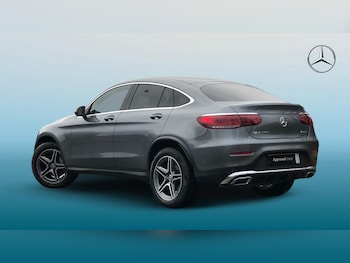 Used Mercedes-Benz GLC 2021 for sale - 76548105: Photo