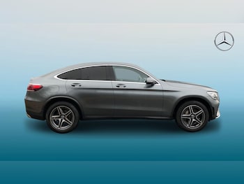Used Mercedes-Benz GLC 2021 for sale - 76548105: Photo