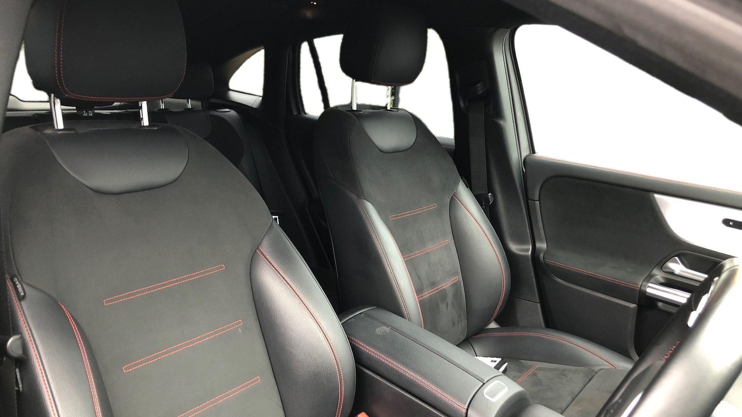 Used Mercedes-Benz EQA 2021 for sale - 77517630: Photo 11