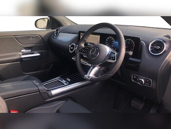 Used Mercedes-Benz GLA 2025 for sale - 77767068: Photo