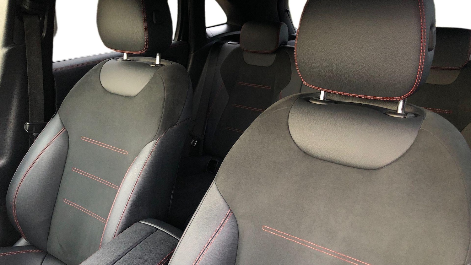 Used Mercedes-Benz GLA 2022 for sale - 76946869: Photo 11