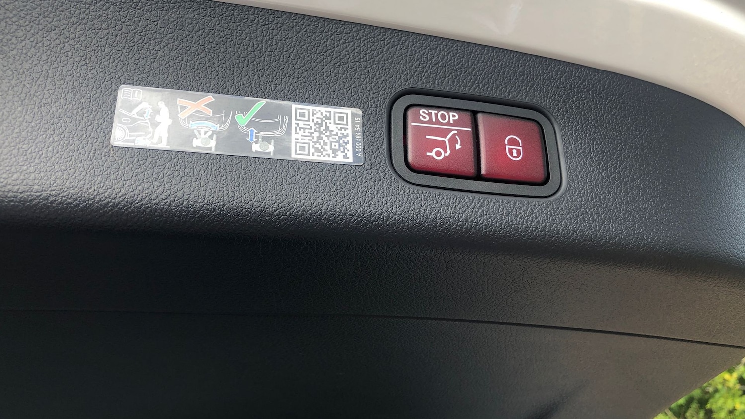 Used Mercedes-Benz GLC 2024 for sale - 76413678: Photo 18