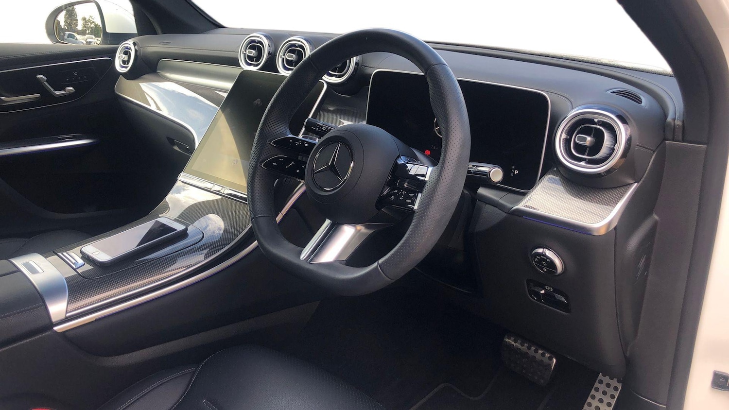 Used Mercedes-Benz GLC 2024 for sale - 76413678: Photo 30