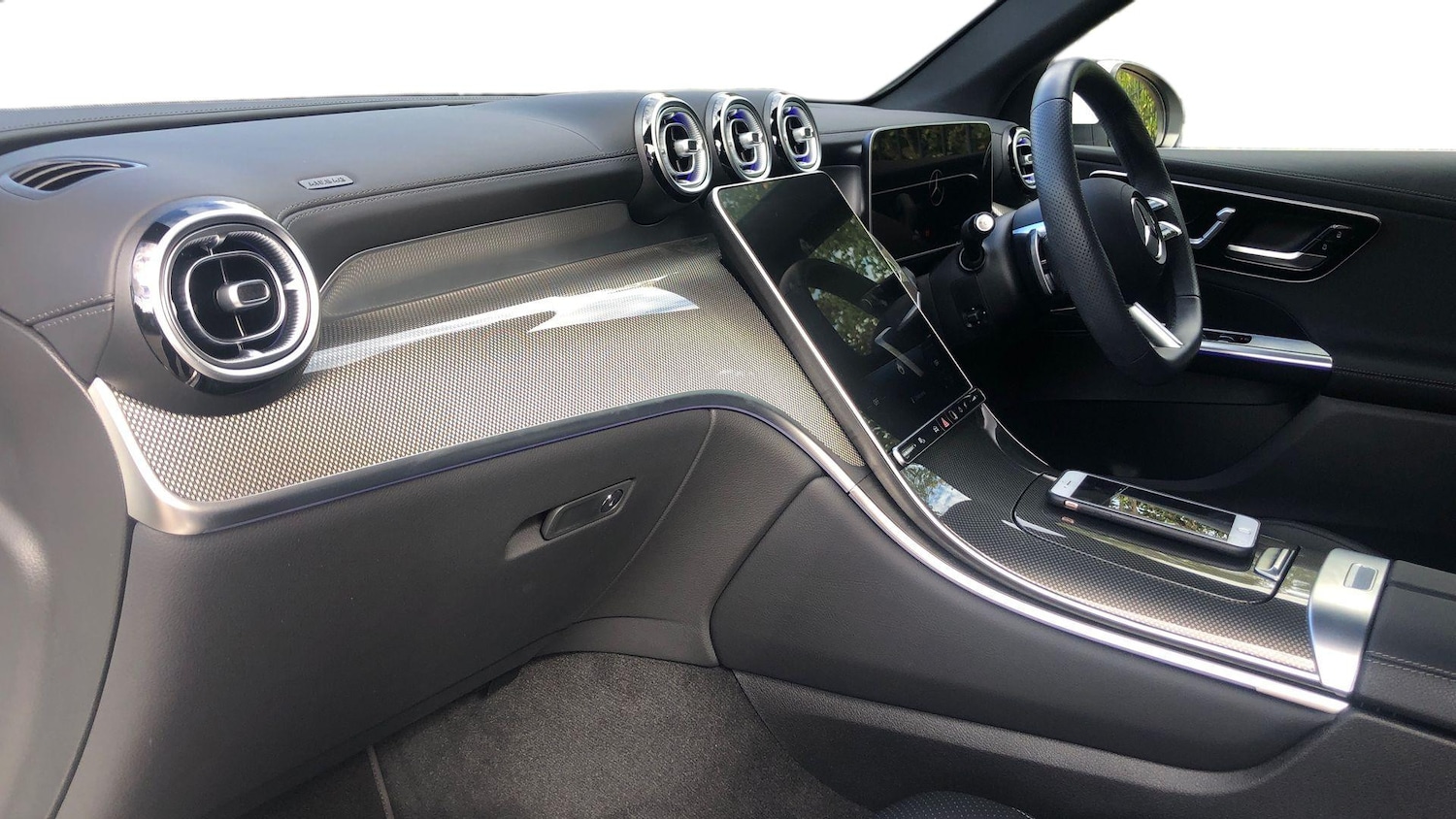 Used Mercedes-Benz GLC 2024 for sale - 76413678: Photo 6