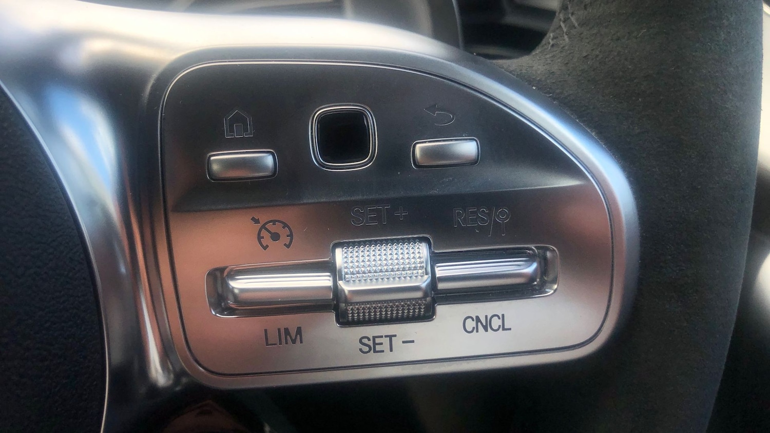 Used Mercedes-Benz CLA 2023 for sale - 76413602: Photo 28