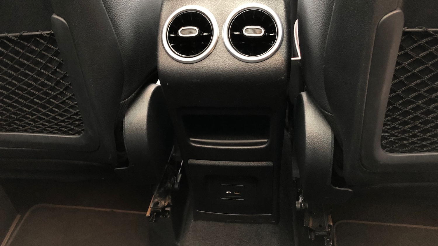 Used Mercedes-Benz GLA 2020 for sale - 76413842: Photo 25