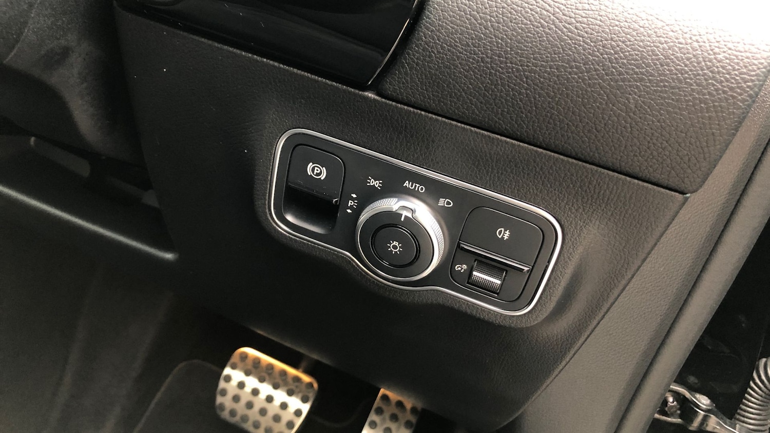 Used Mercedes-Benz GLA 2020 for sale - 76413842: Photo 27