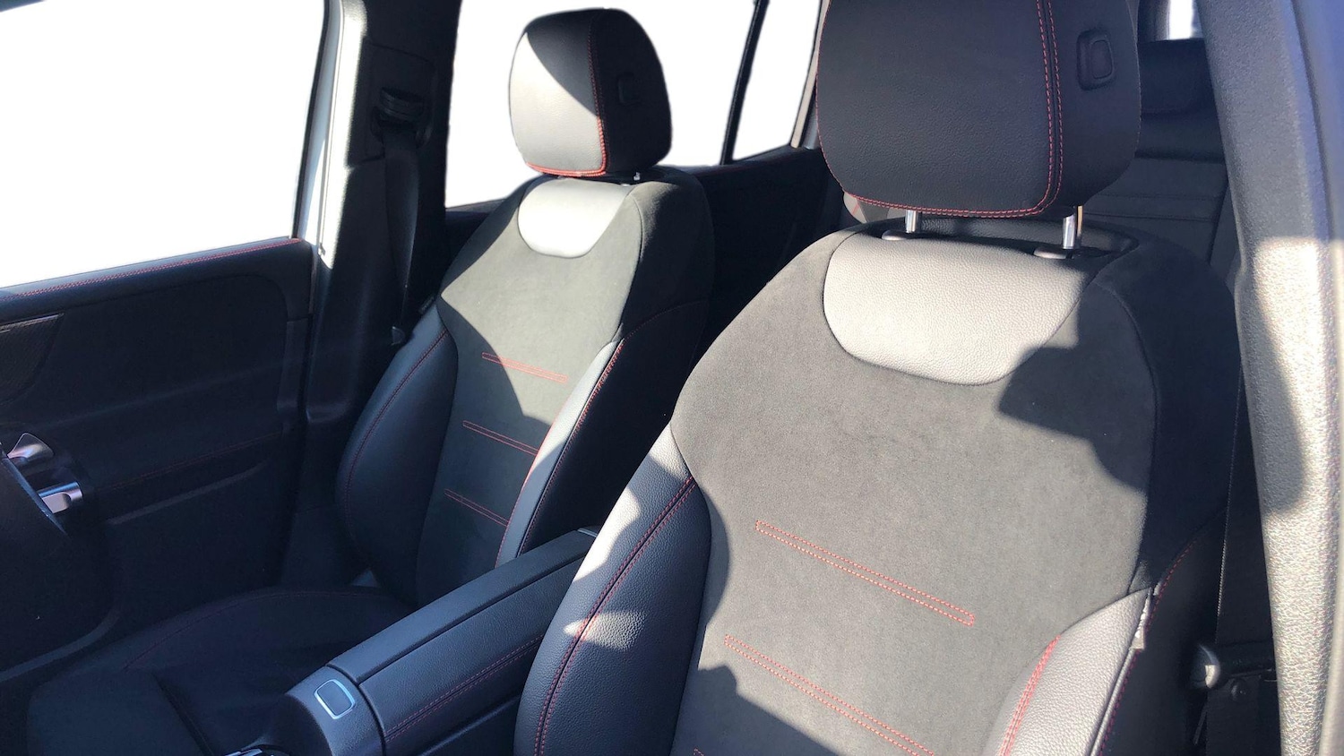 Used Mercedes-Benz GLB 2025 for sale - 76413815: Photo 11