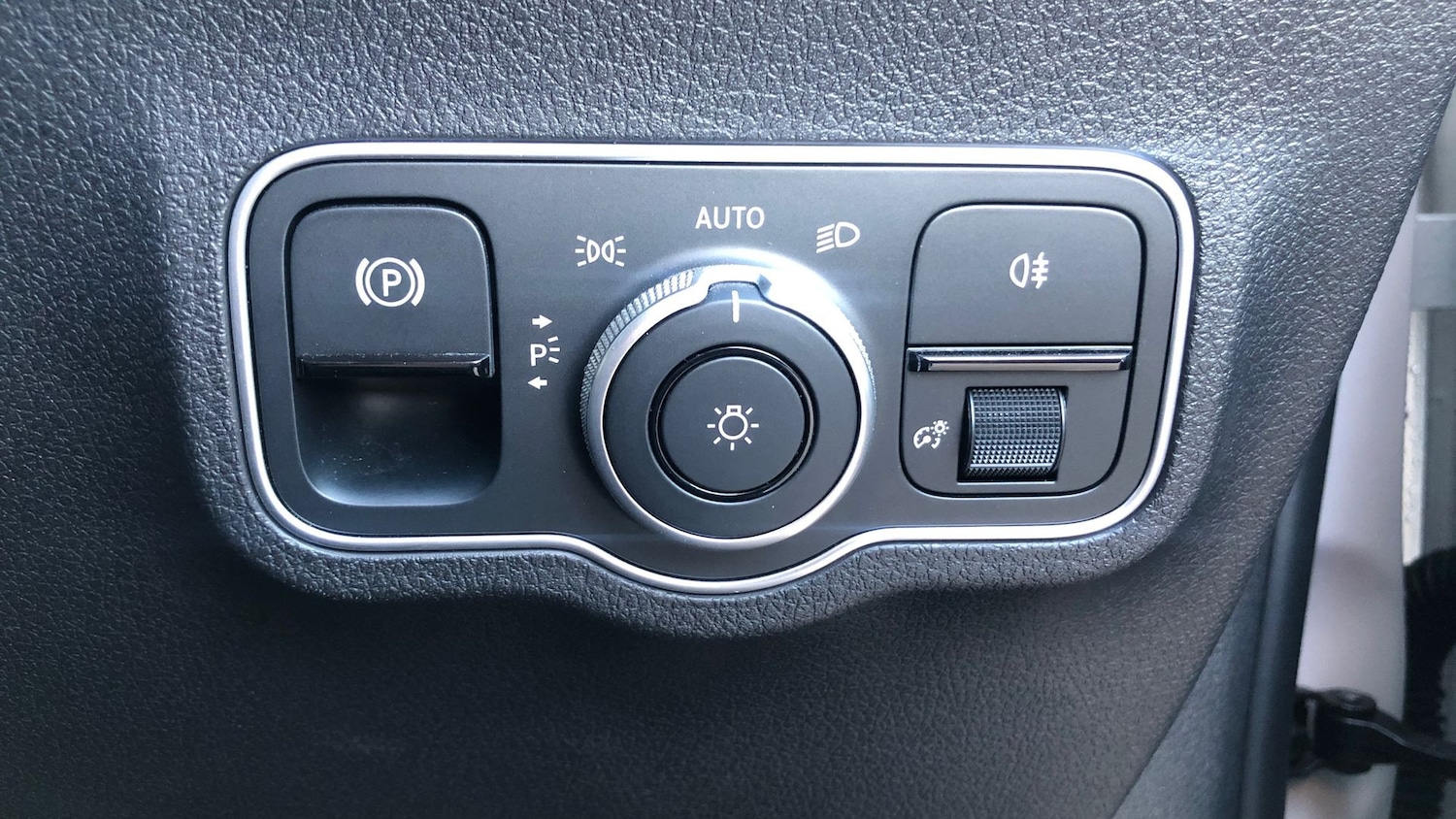 Used Mercedes-Benz GLB 2025 for sale - 76413815: Photo 28