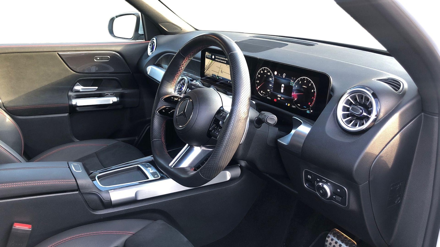 Used Mercedes-Benz GLB 2025 for sale - 76413815: Photo 3