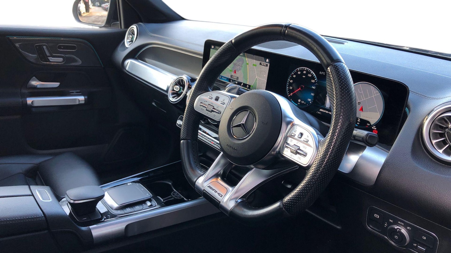 Used Mercedes-Benz GLB 2022 for sale - 77517624: Photo 3