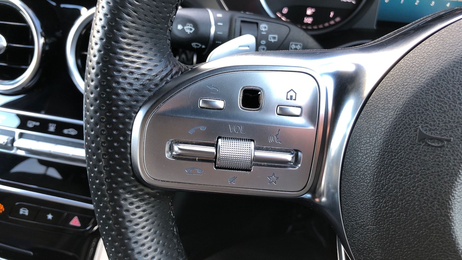 Used Mercedes-Benz GLC 2020 for sale - 76413470: Photo 19